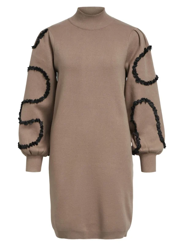 Dame OBJECT BALLONÆRMEDE STRIKKET KJOLE