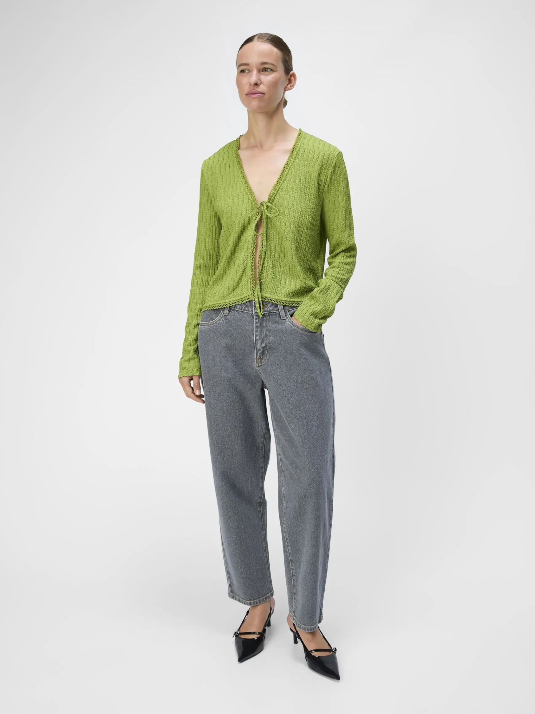 Dame OBJECT BINDELUKNING FORAN TOP