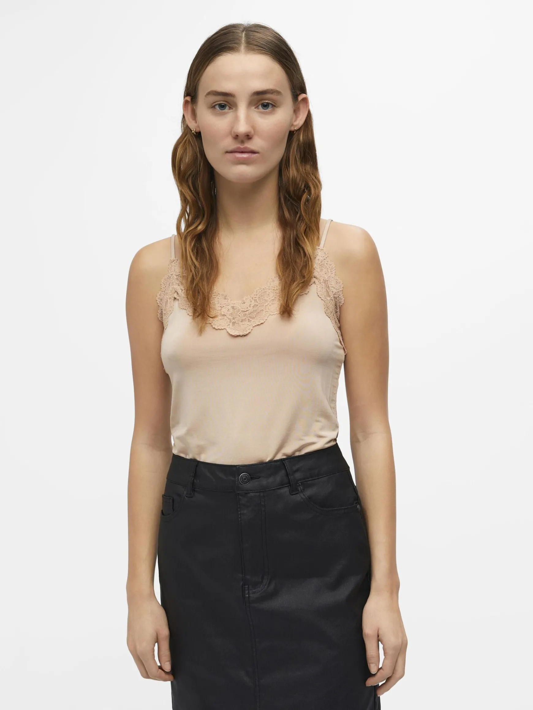 Dame OBJECT BLONDE TOP UDEN ÆRMER