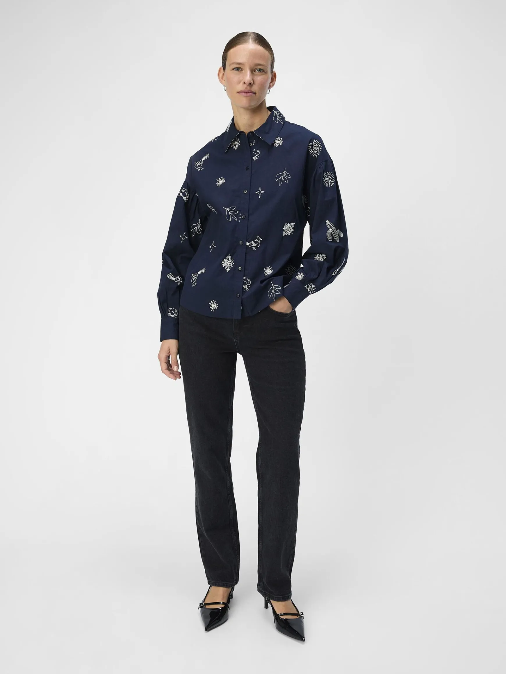 Dame OBJECT BRODERET SKJORTE