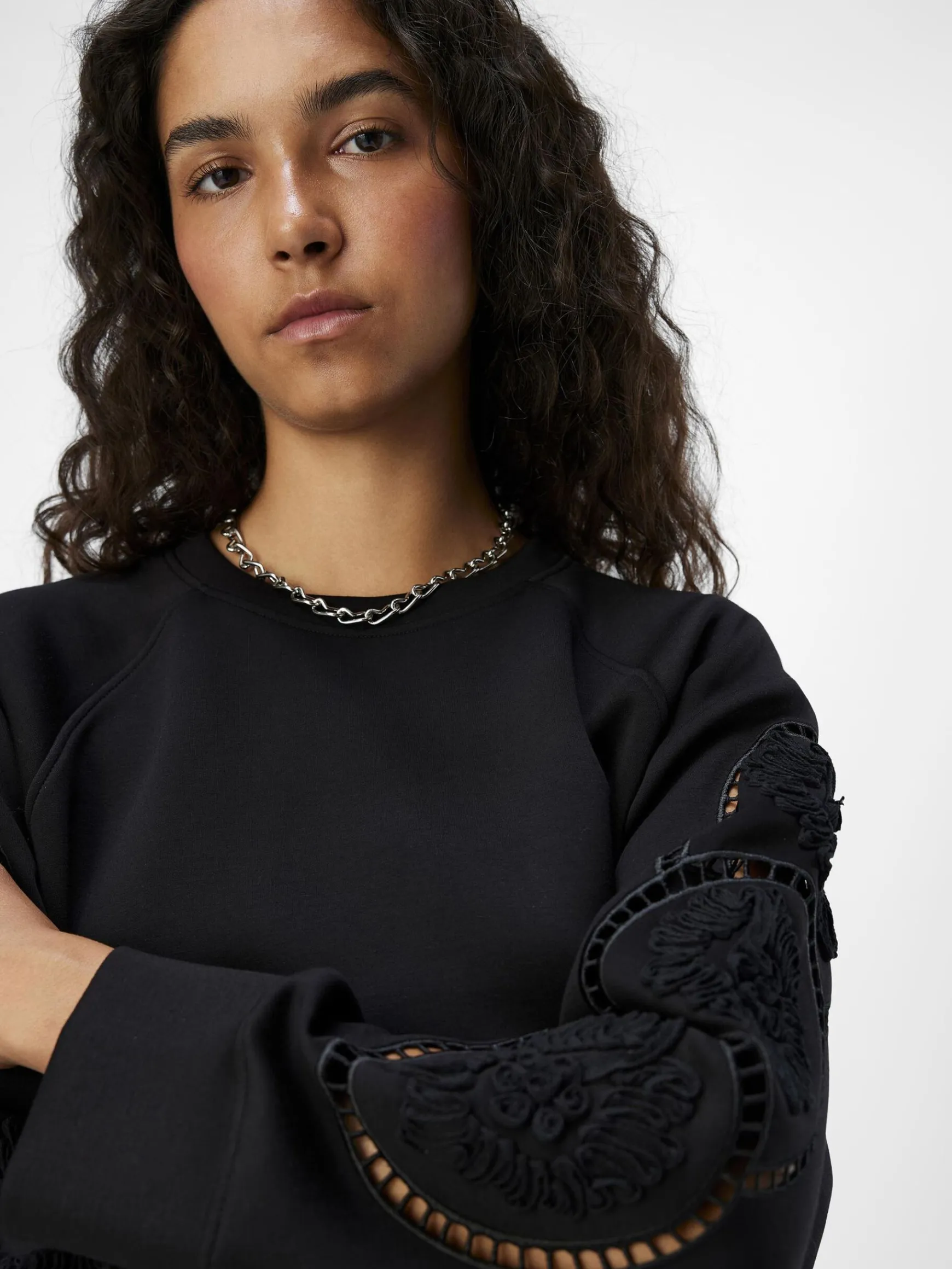 Dame OBJECT BRODERET SWEATER KJOLE