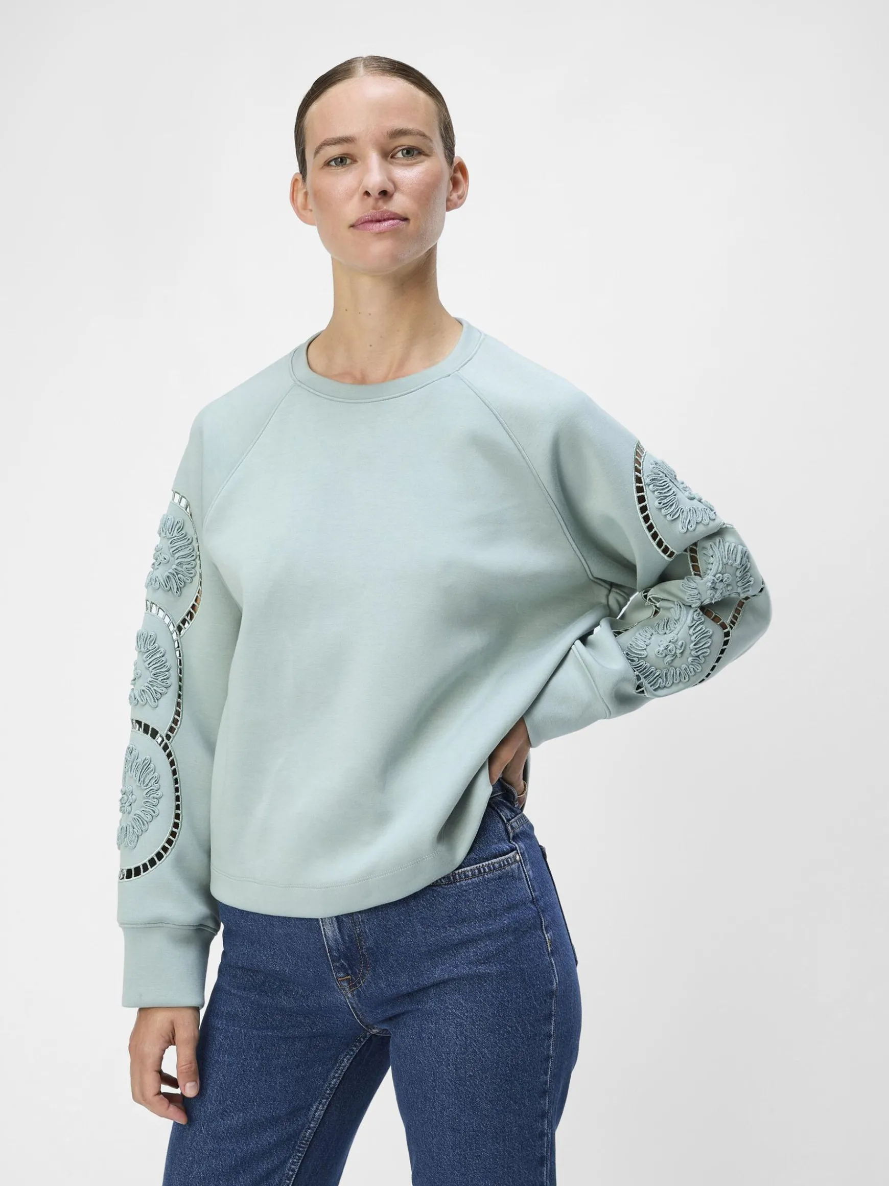 Dame OBJECT BRODERET SWEATSHIRT