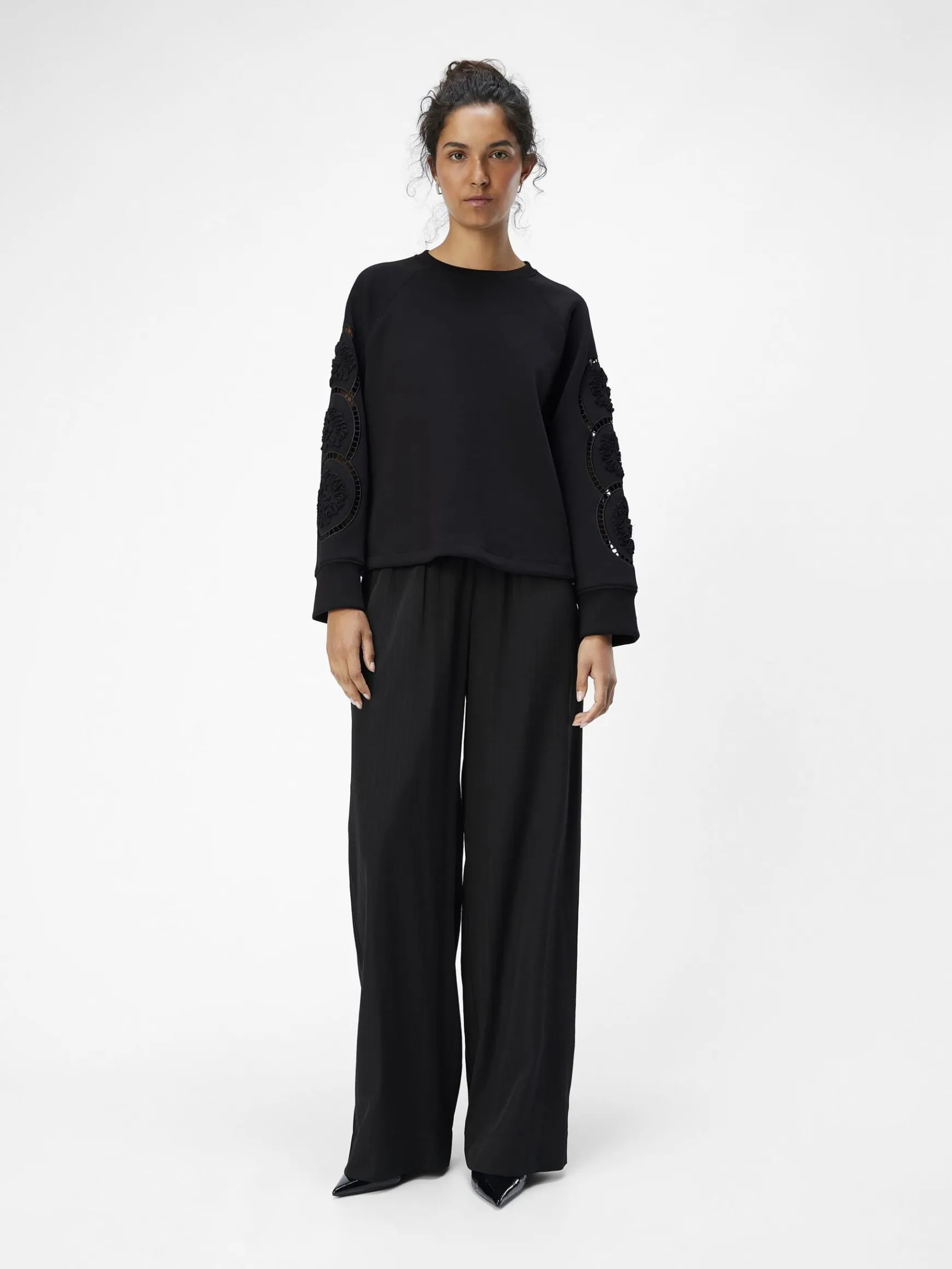 Dame OBJECT BRODERET SWEATSHIRT