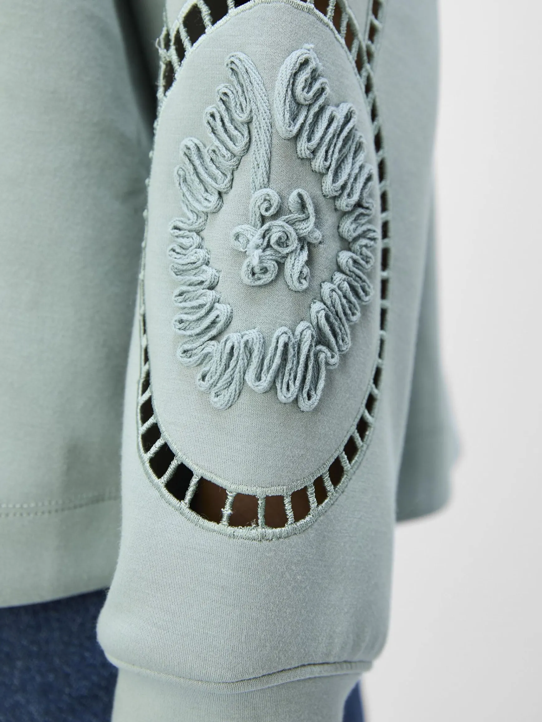 Dame OBJECT BRODERET SWEATSHIRT