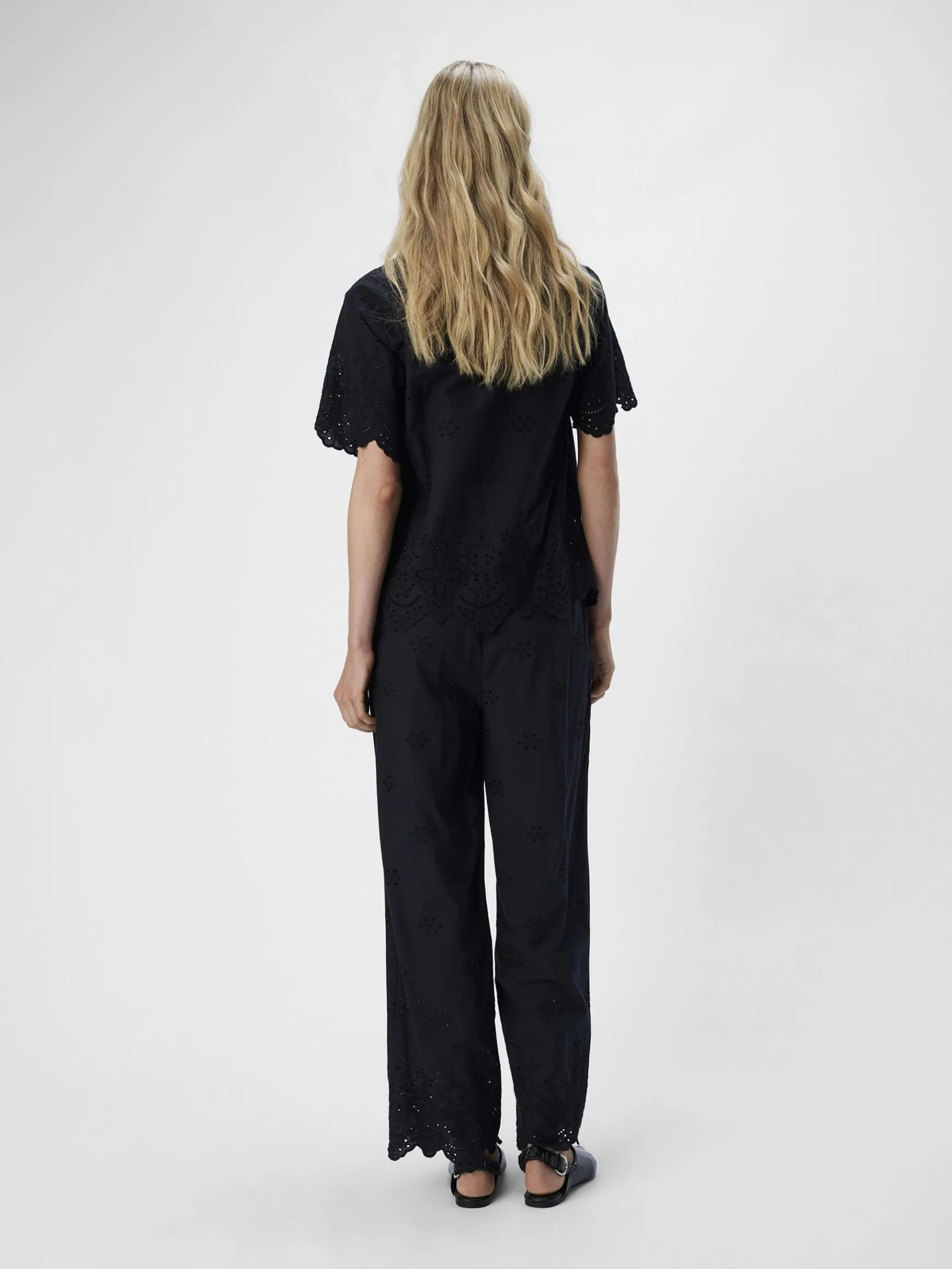 Dame OBJECT BRODERIE ANGLAISE SKJORTE