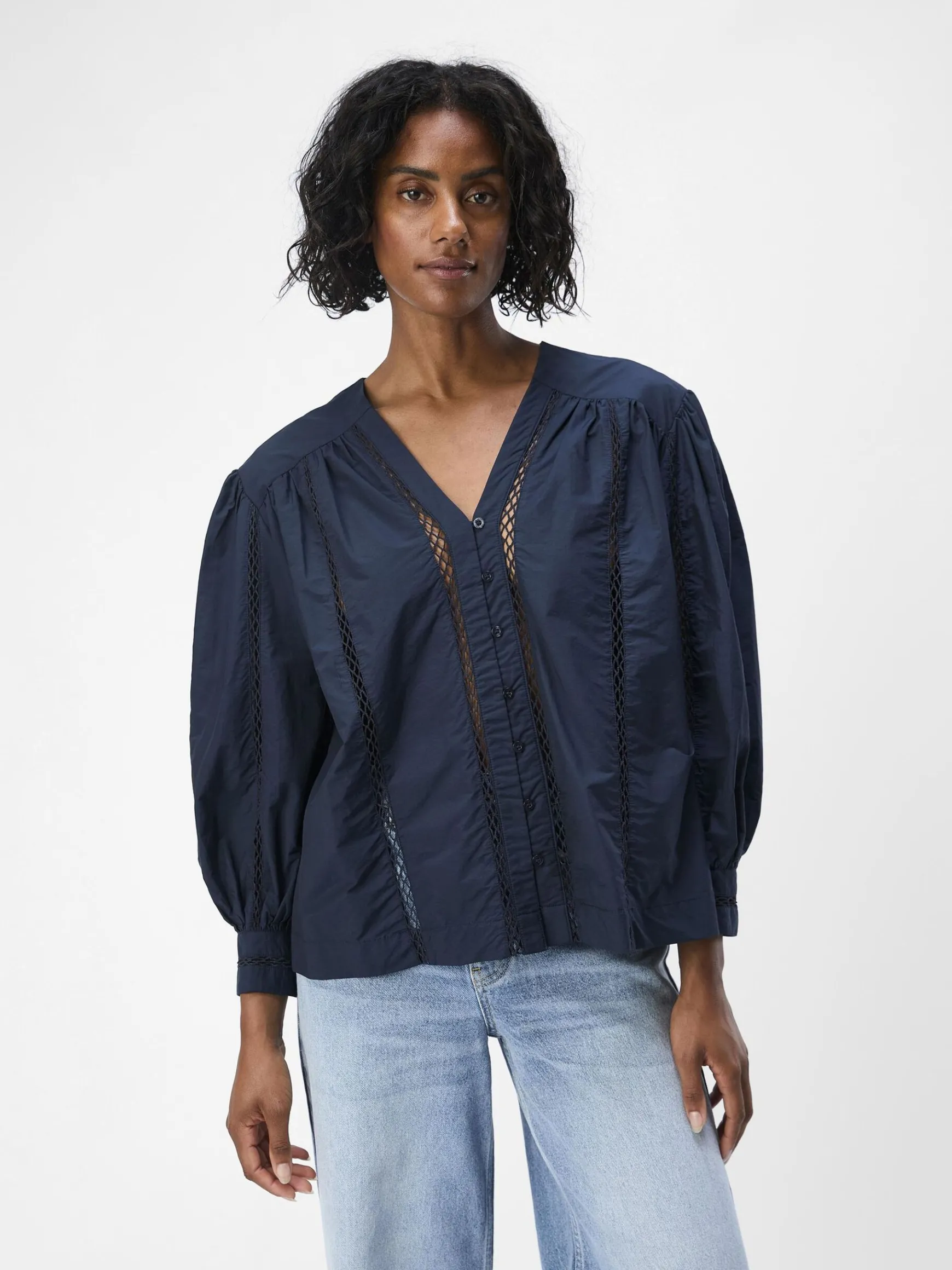 Dame OBJECT DETALJERET SKJORTE