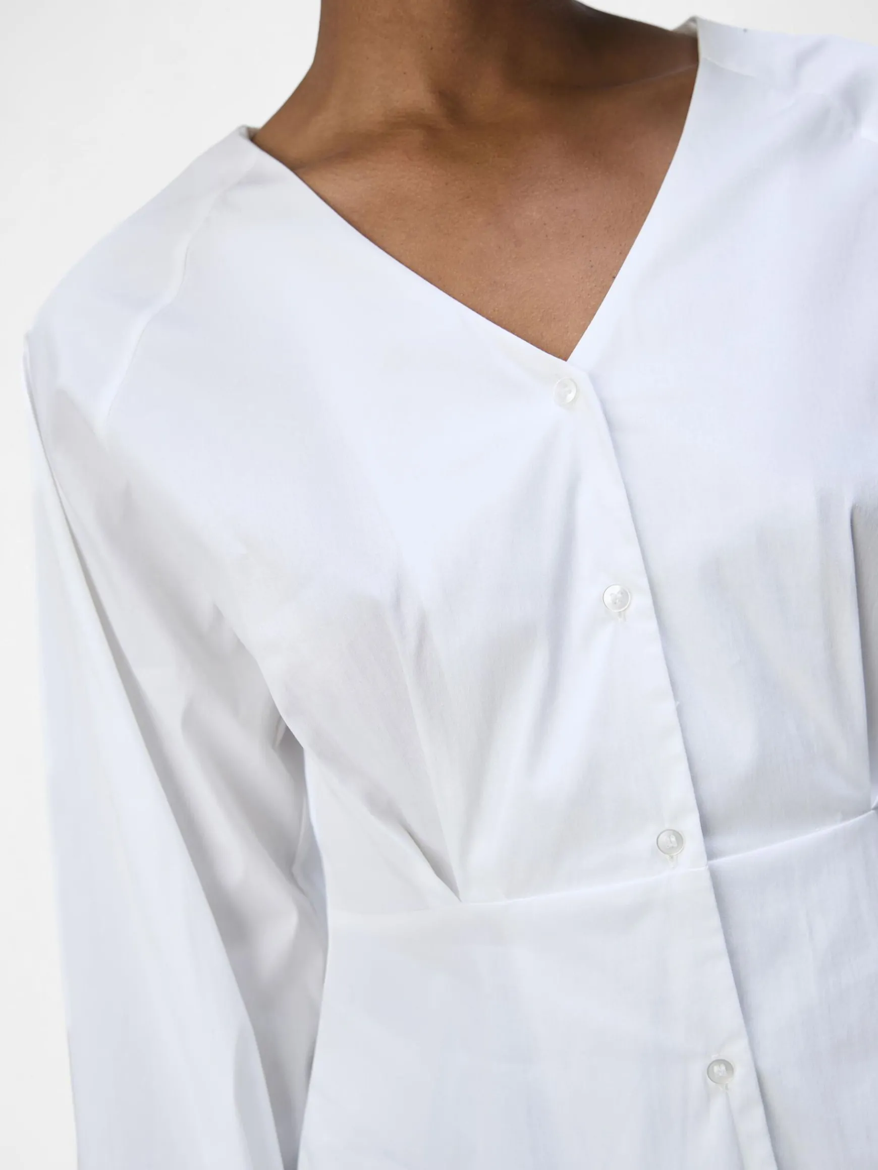 Dame OBJECT FIGURSYET SKJORTE