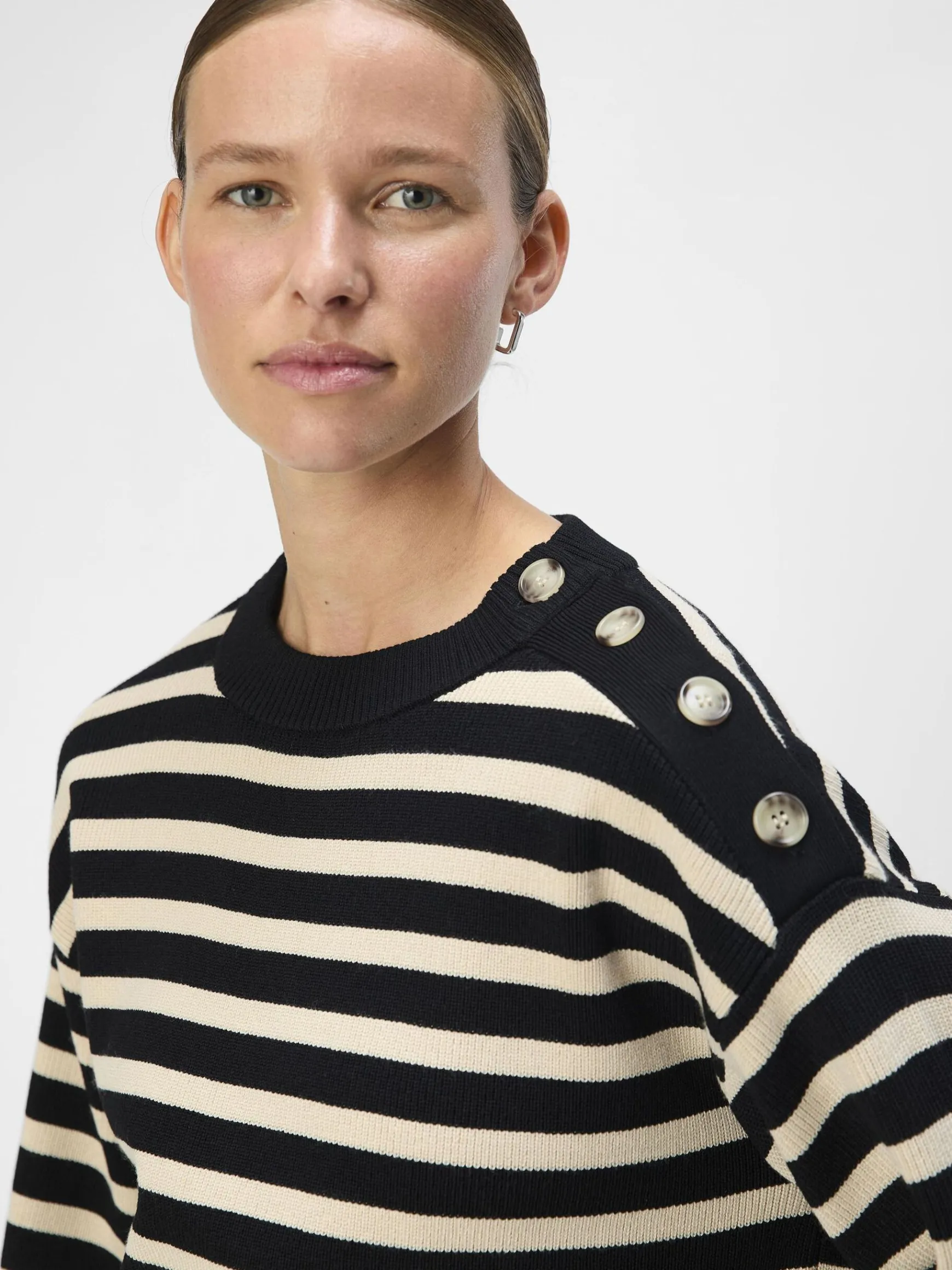 Dame OBJECT LØS STRIKTRØJE