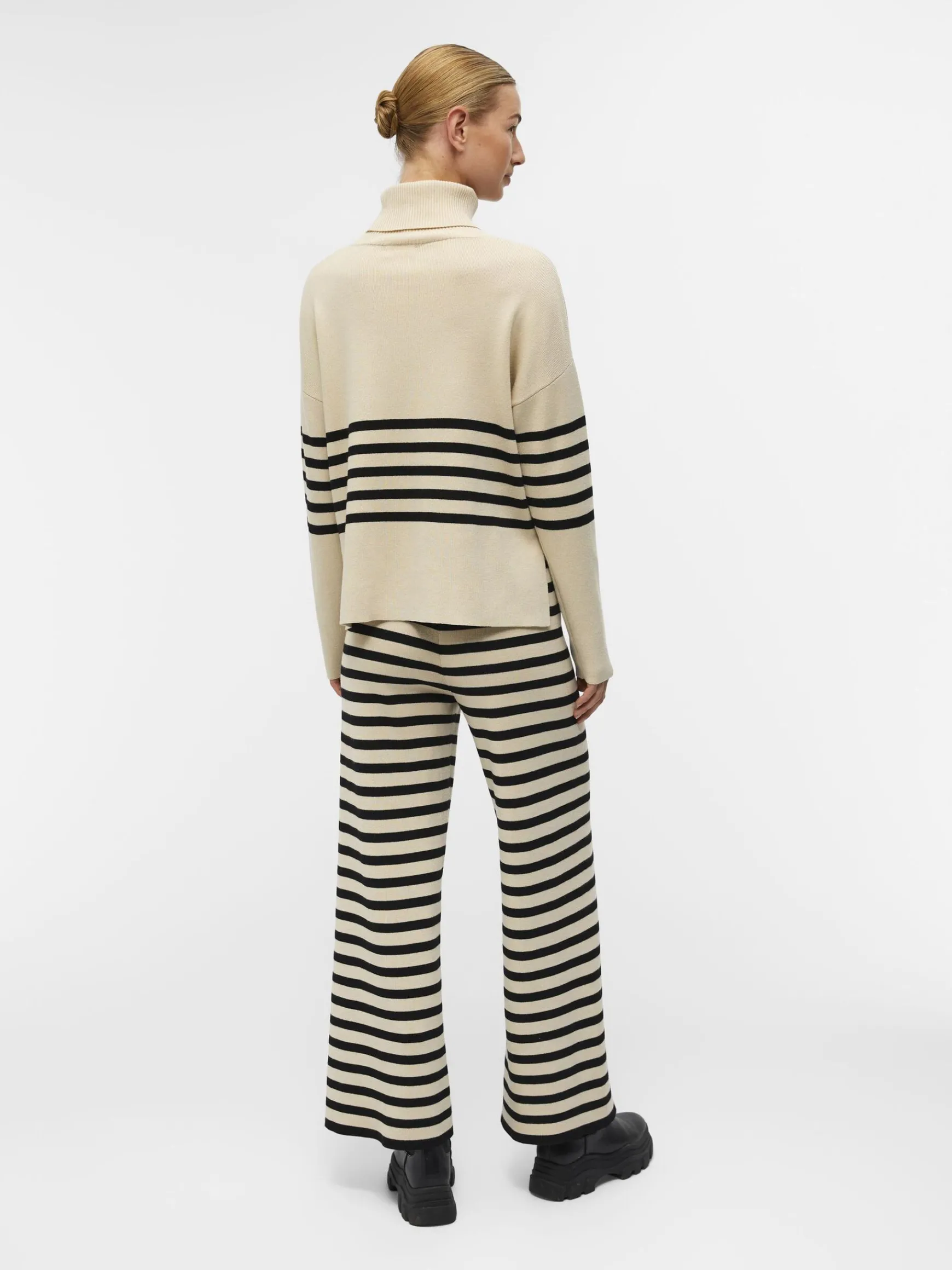 Dame OBJECT OBJESTER STRIKTRØJE