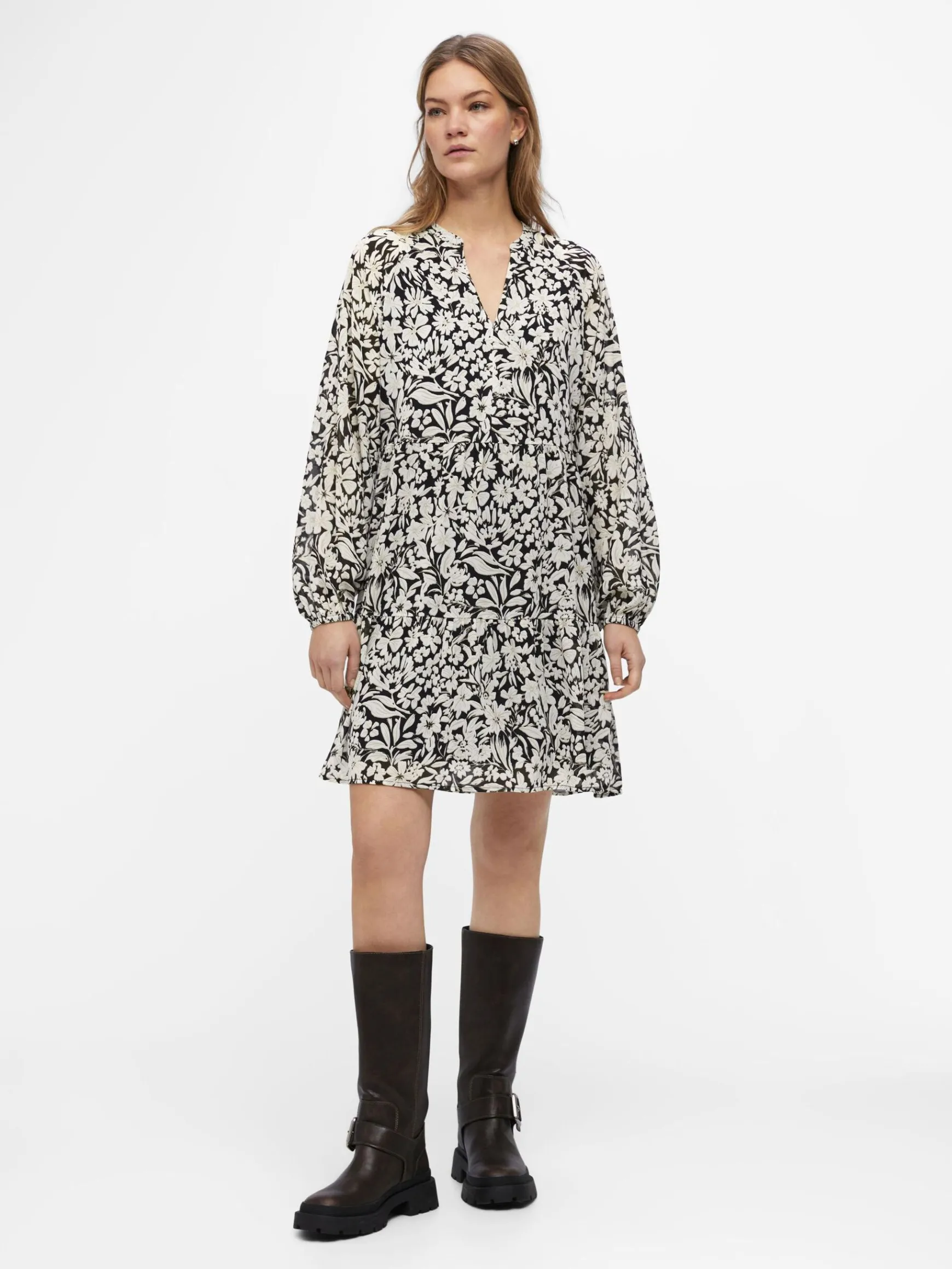 Dame OBJECT OBJMILA GIA KORT KJOLE