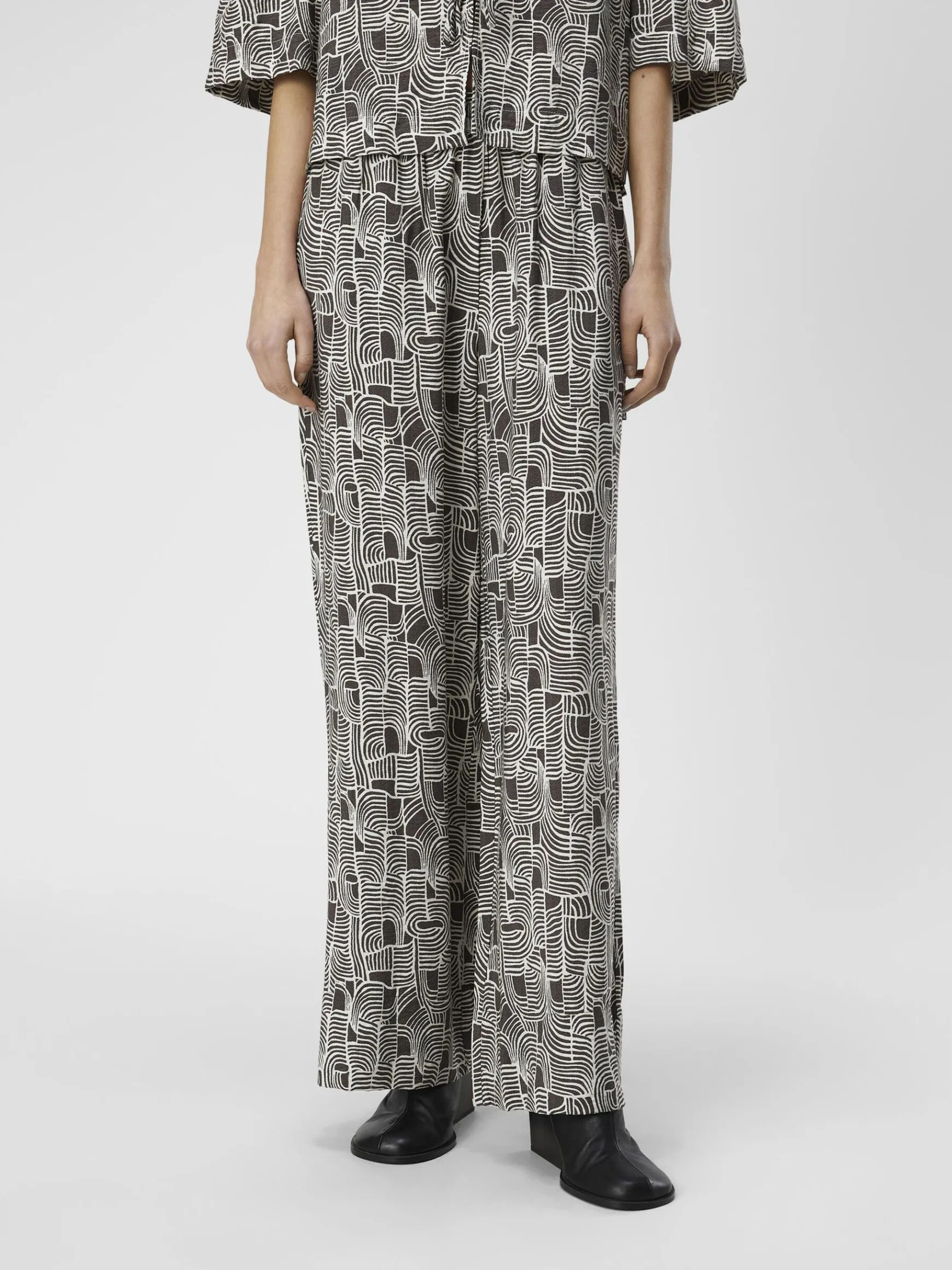 Dame OBJECT PRINTET BREDE BUKSER