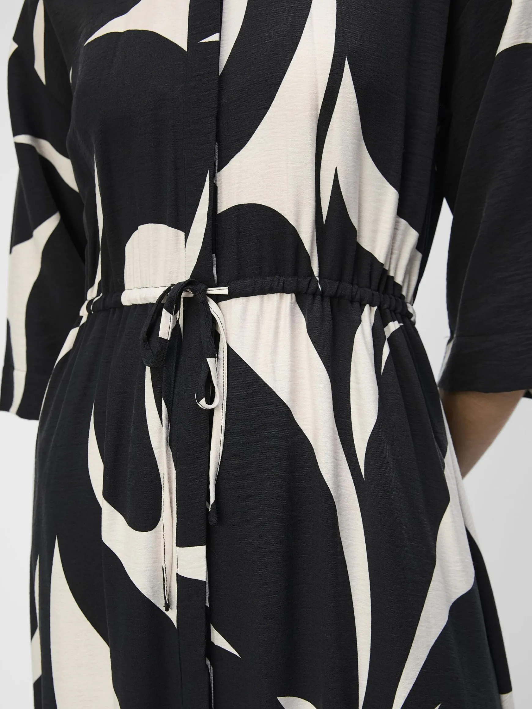 Dame OBJECT PRINTET SKJORTEKJOLE