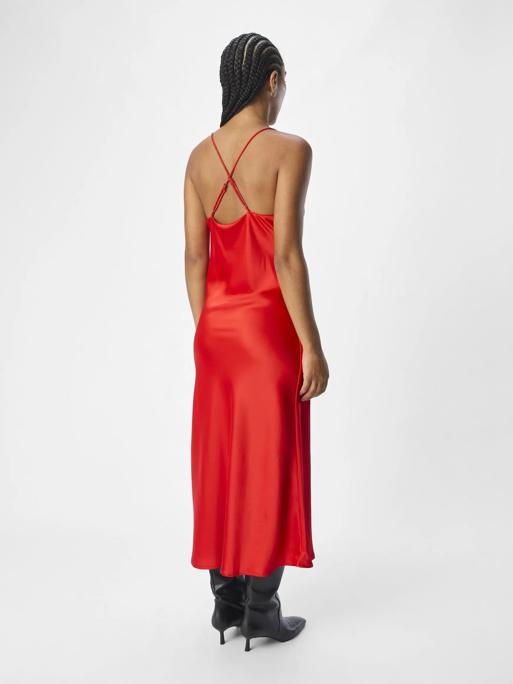 Dame OBJECT SATIN- MIDIKJOLE