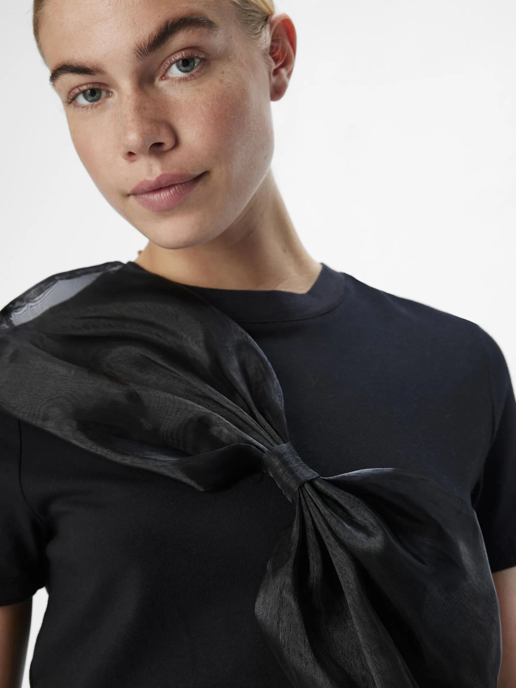 Dame OBJECT SLØJFE T-SHIRT