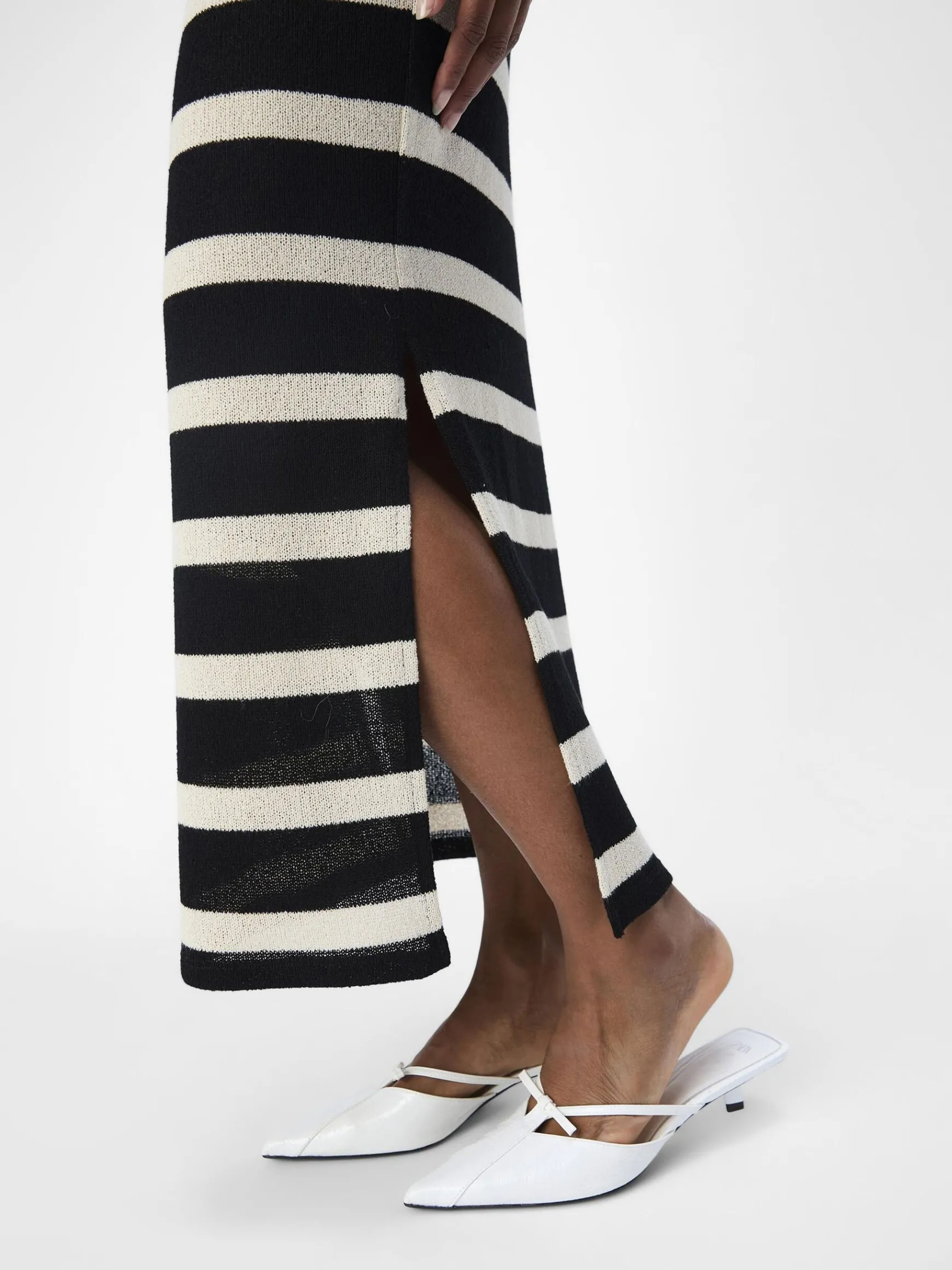 Dame OBJECT STRIKKET MAXINEDERDEL