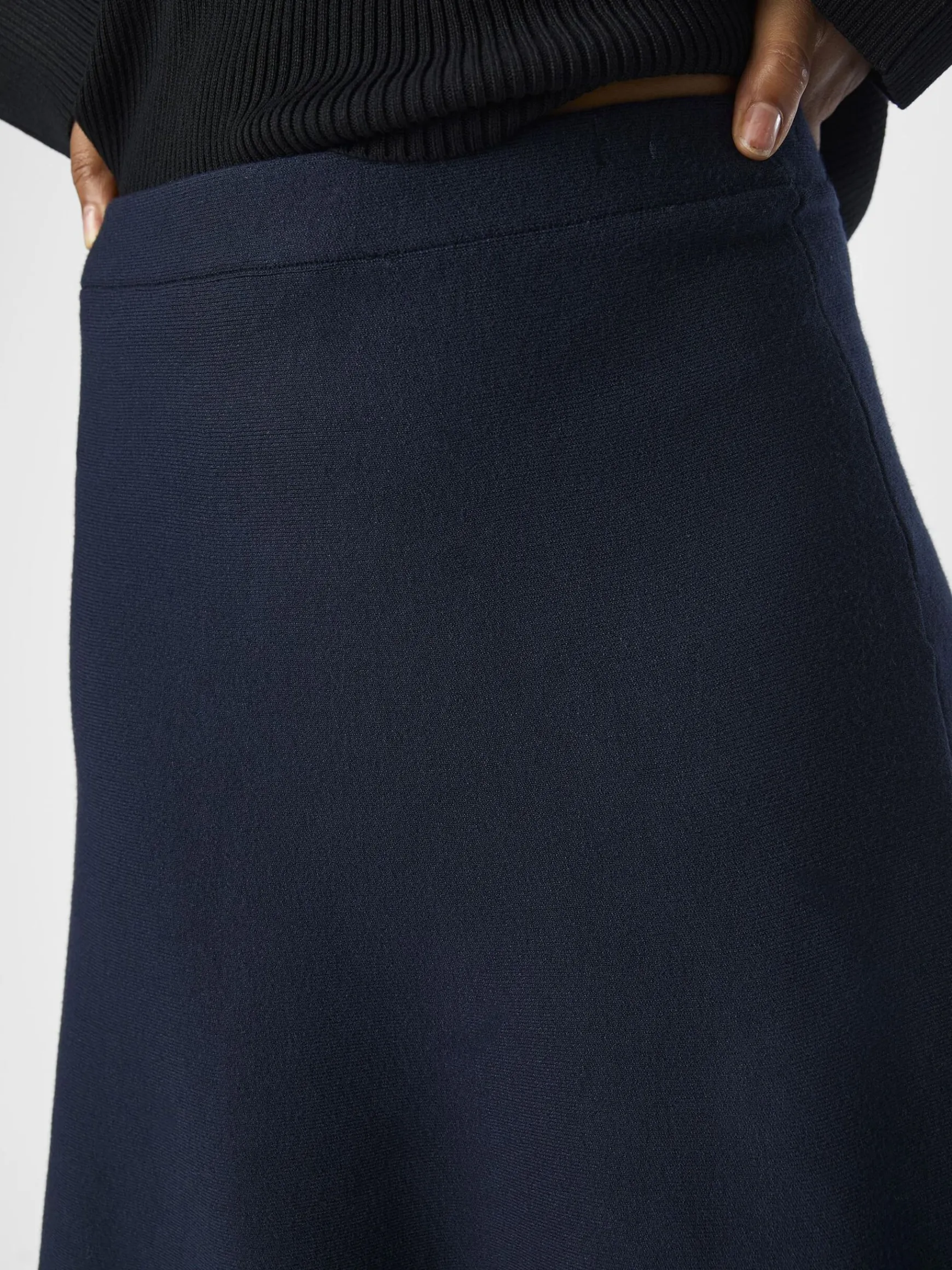 Dame OBJECT STRIKKET MININEDERDEL