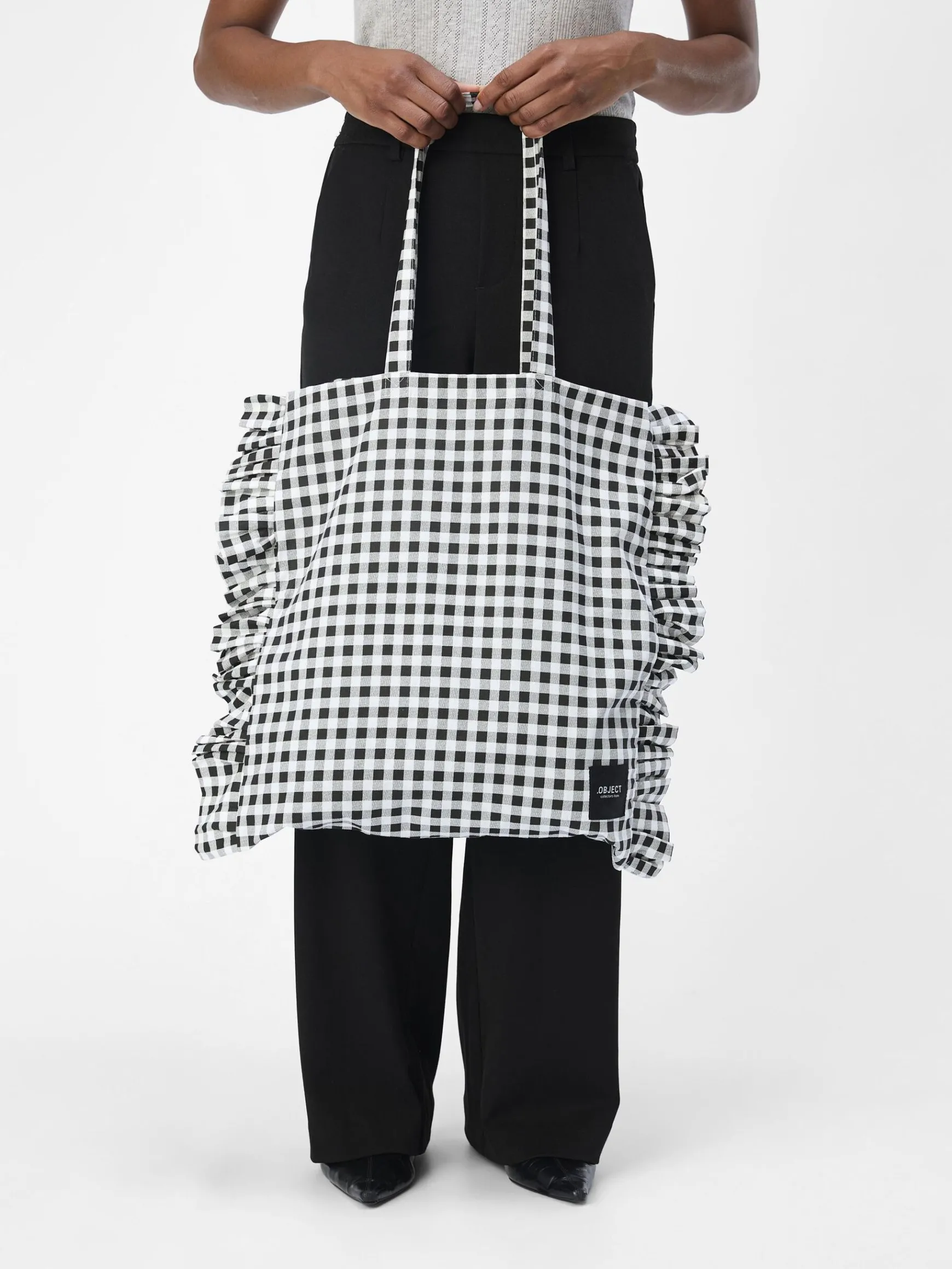 Dame OBJECT TERNET SHOPPER