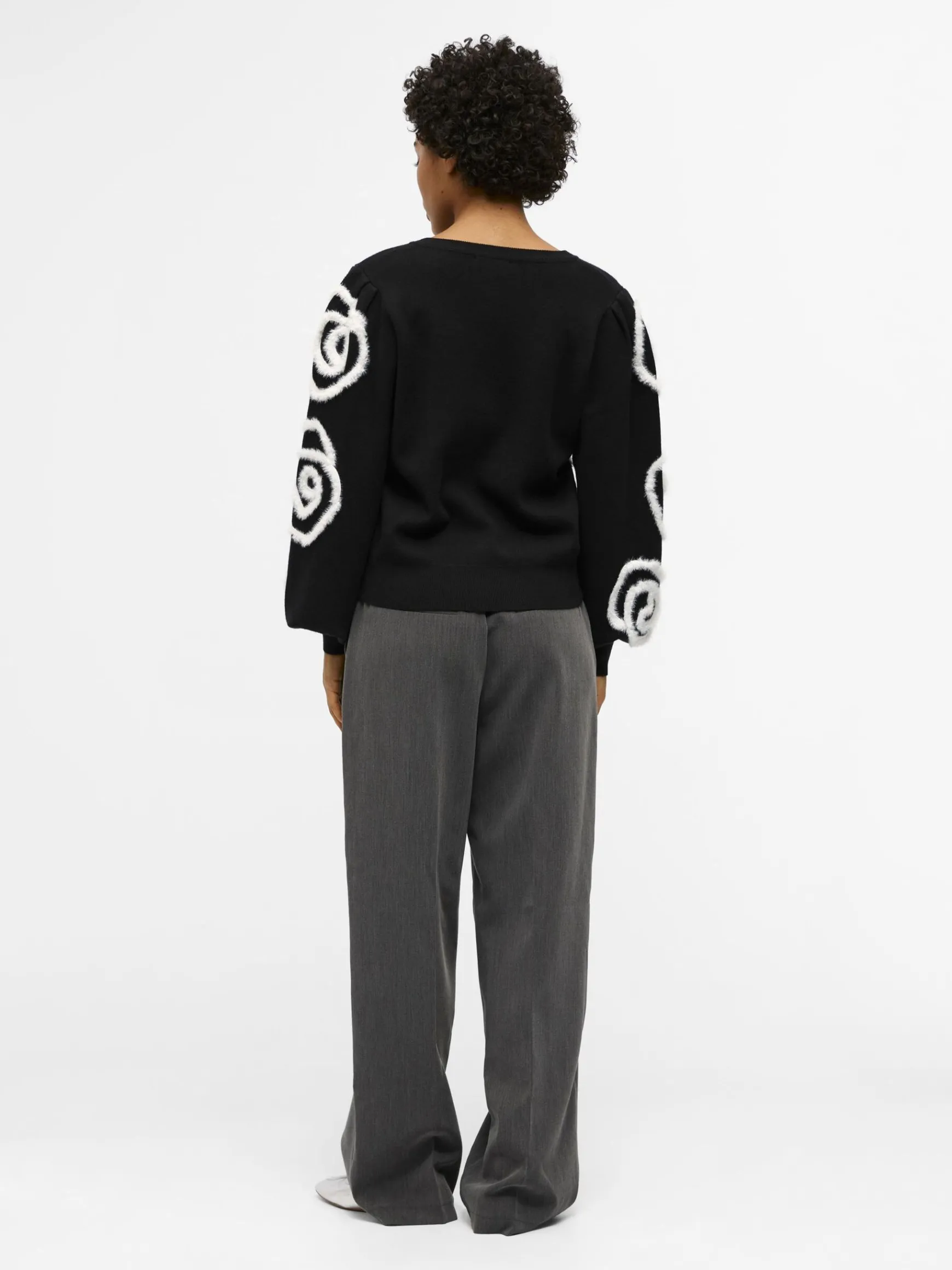 Dame OBJECT V-HALS STRIKTRØJE