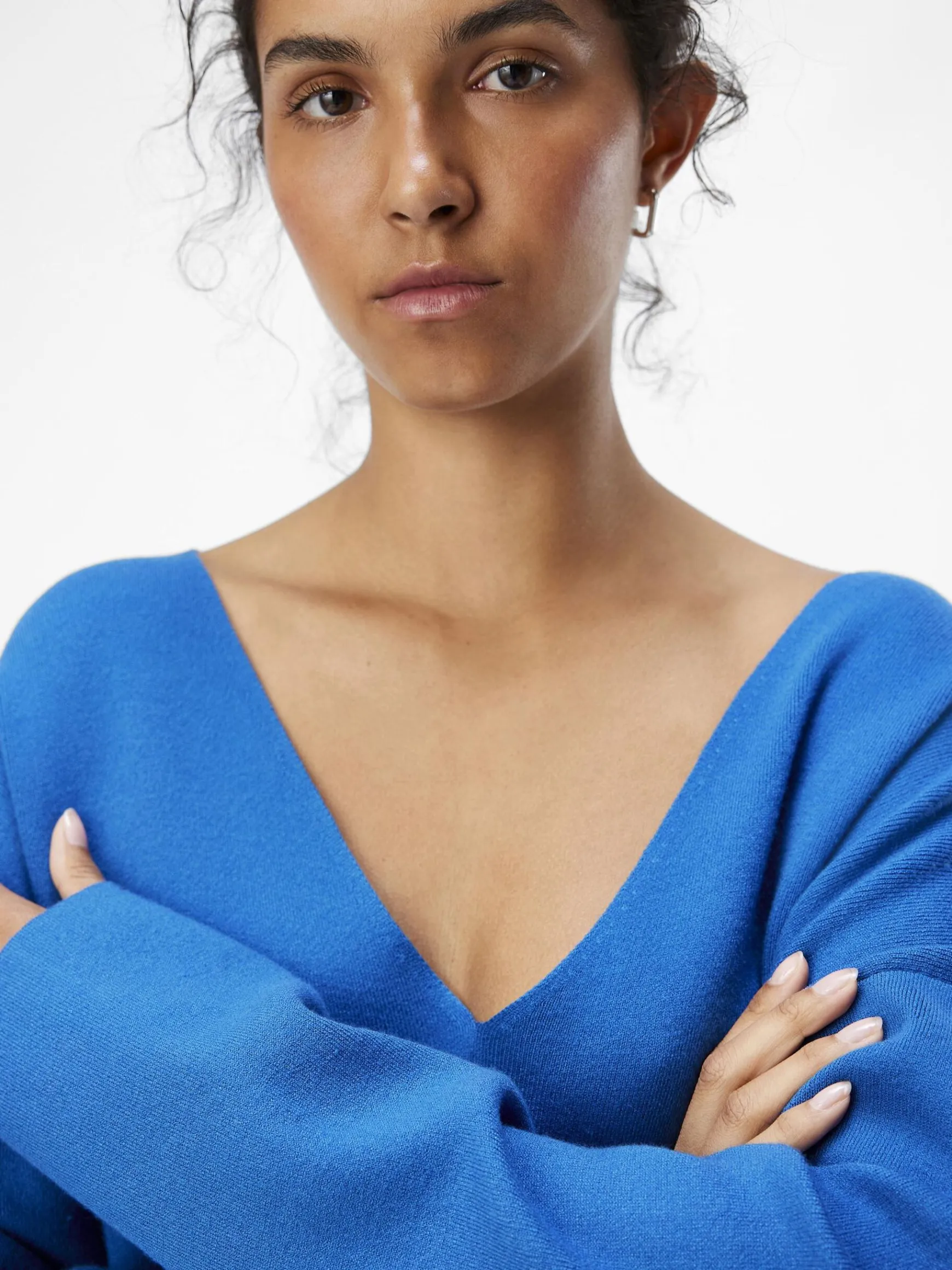 Dame OBJECT V-HALS STRIKTRØJE