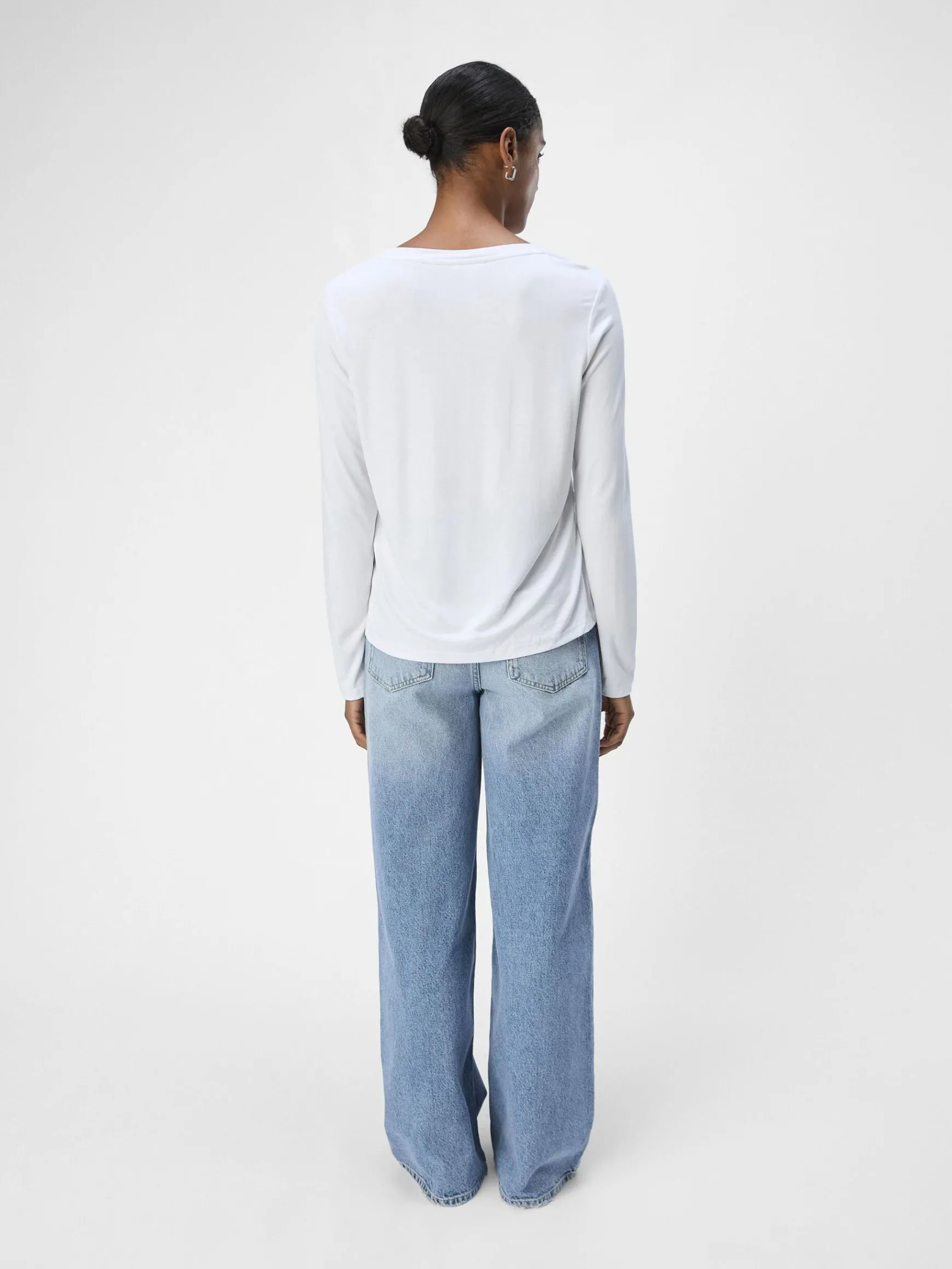 Dame OBJECT V-HALSET TOP MED LANGE ÆRMER