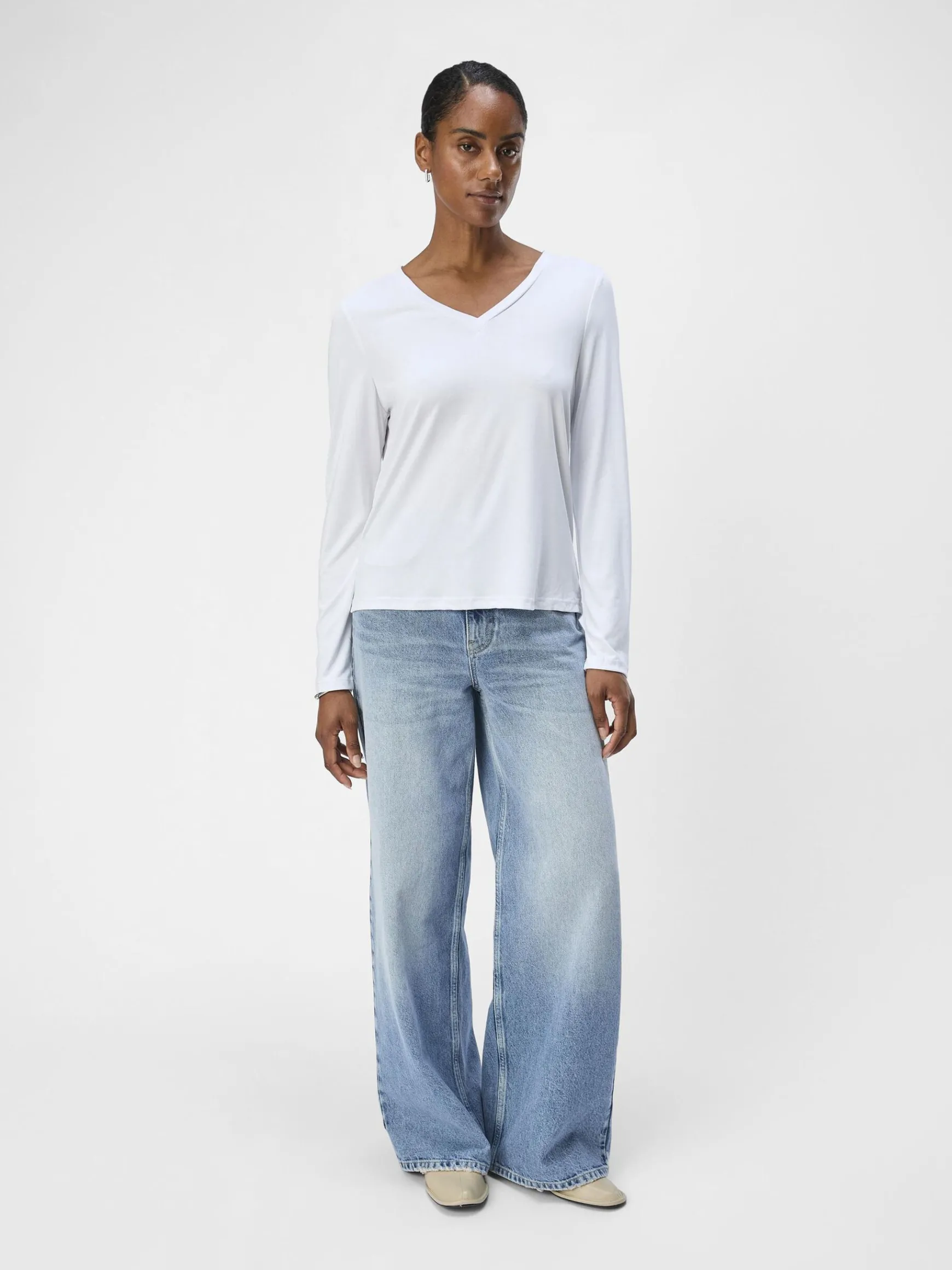 Dame OBJECT V-HALSET TOP MED LANGE ÆRMER